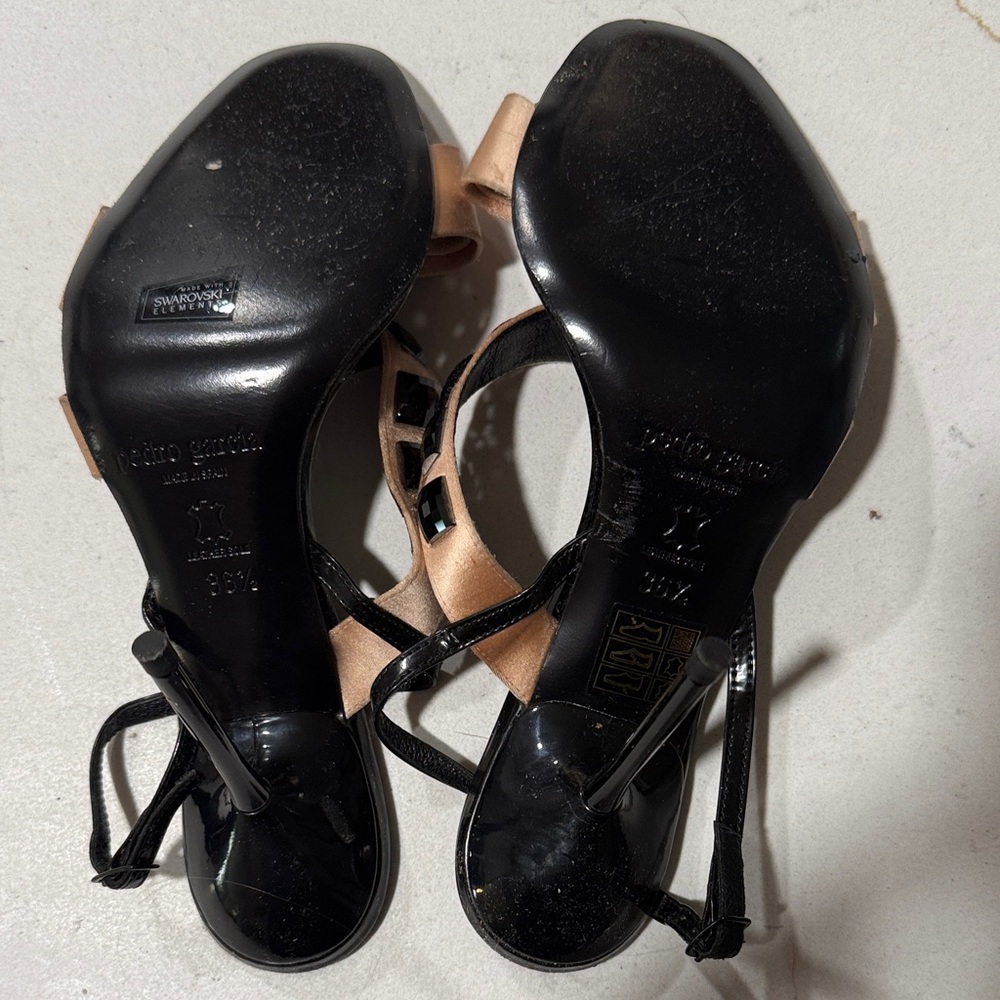 Pedro Garcia Black and Gold Women's Heels - Picture 3 of 3
